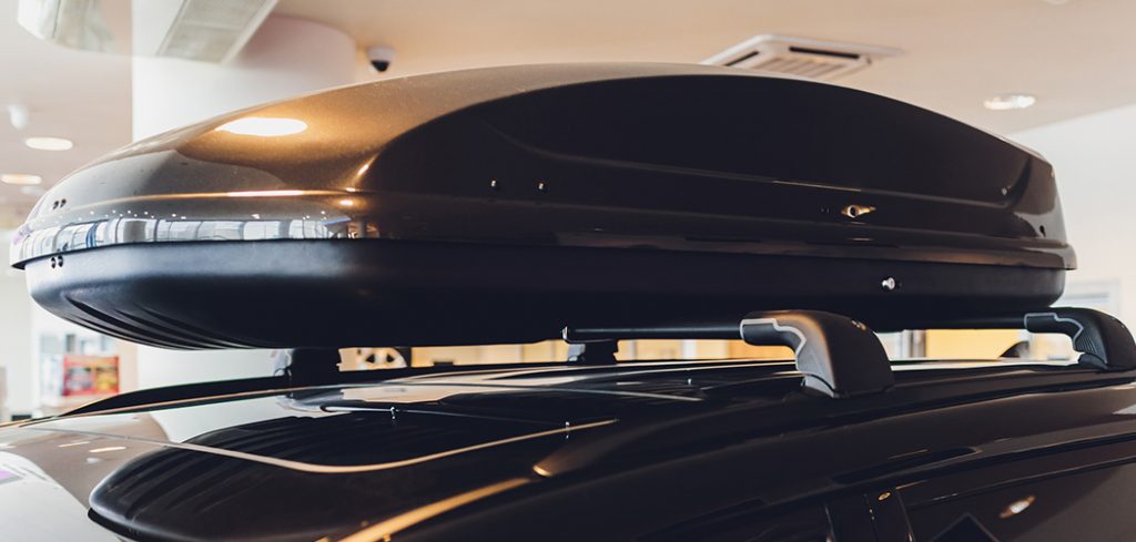 How Long Does It Take to Fit a Roof Box_