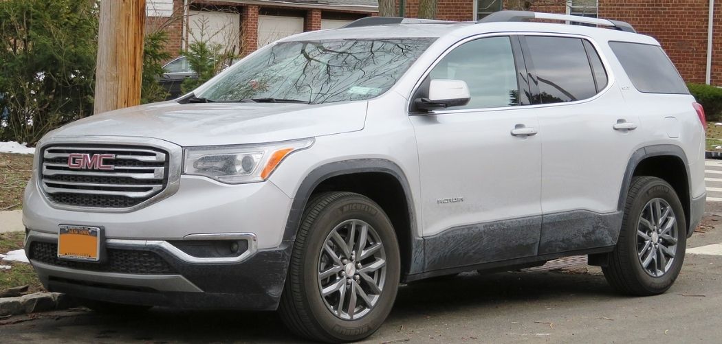 GMC Acadia Roof Box Buyer’s Guide