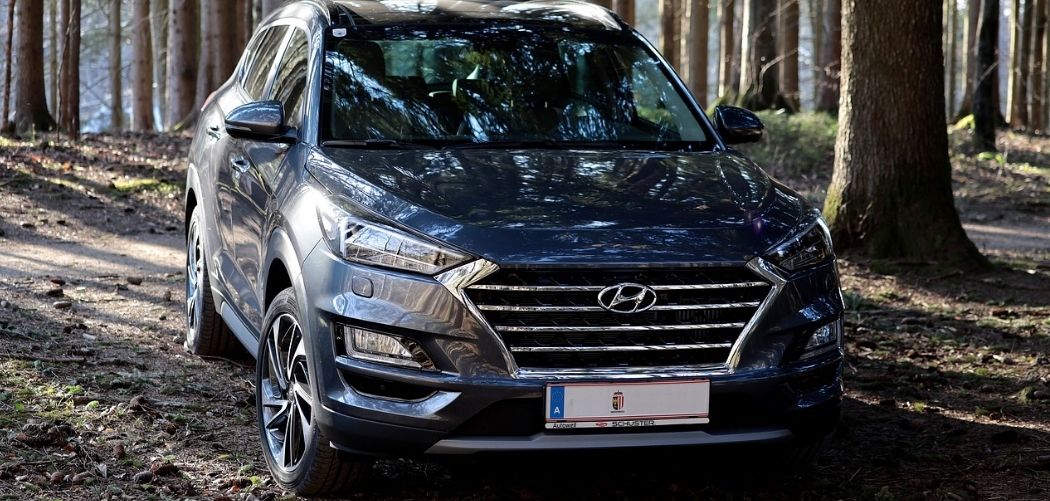 Hyundai Tucson Roof Box Featured