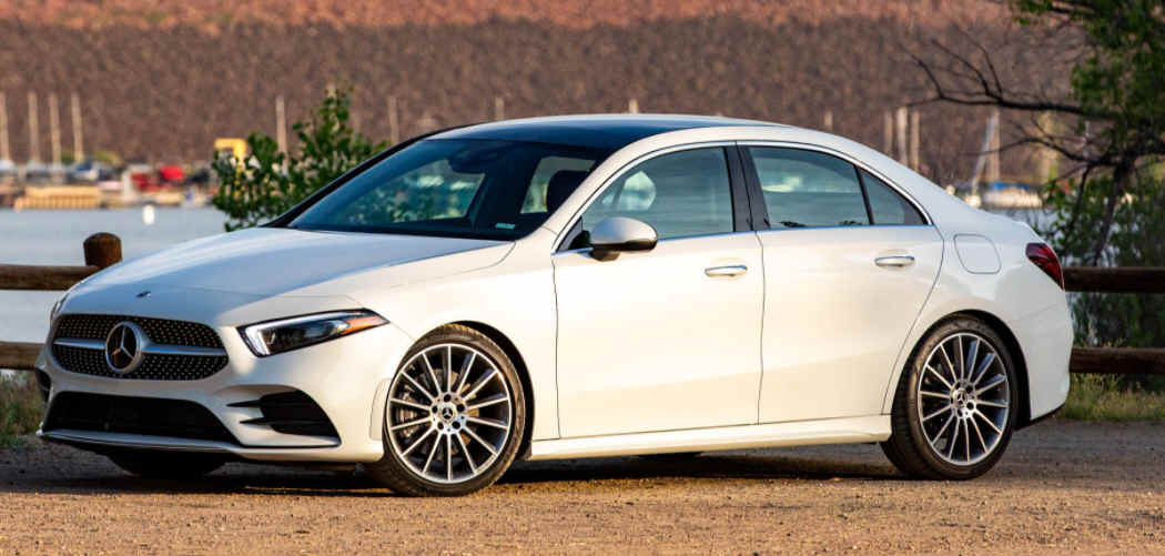 Mercedes Benz A-Class Roof Box Buyers Guide Featured