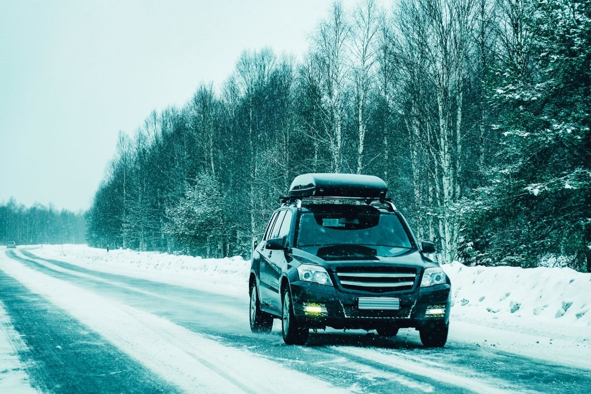 How Do You Attach A Thule To A Roof