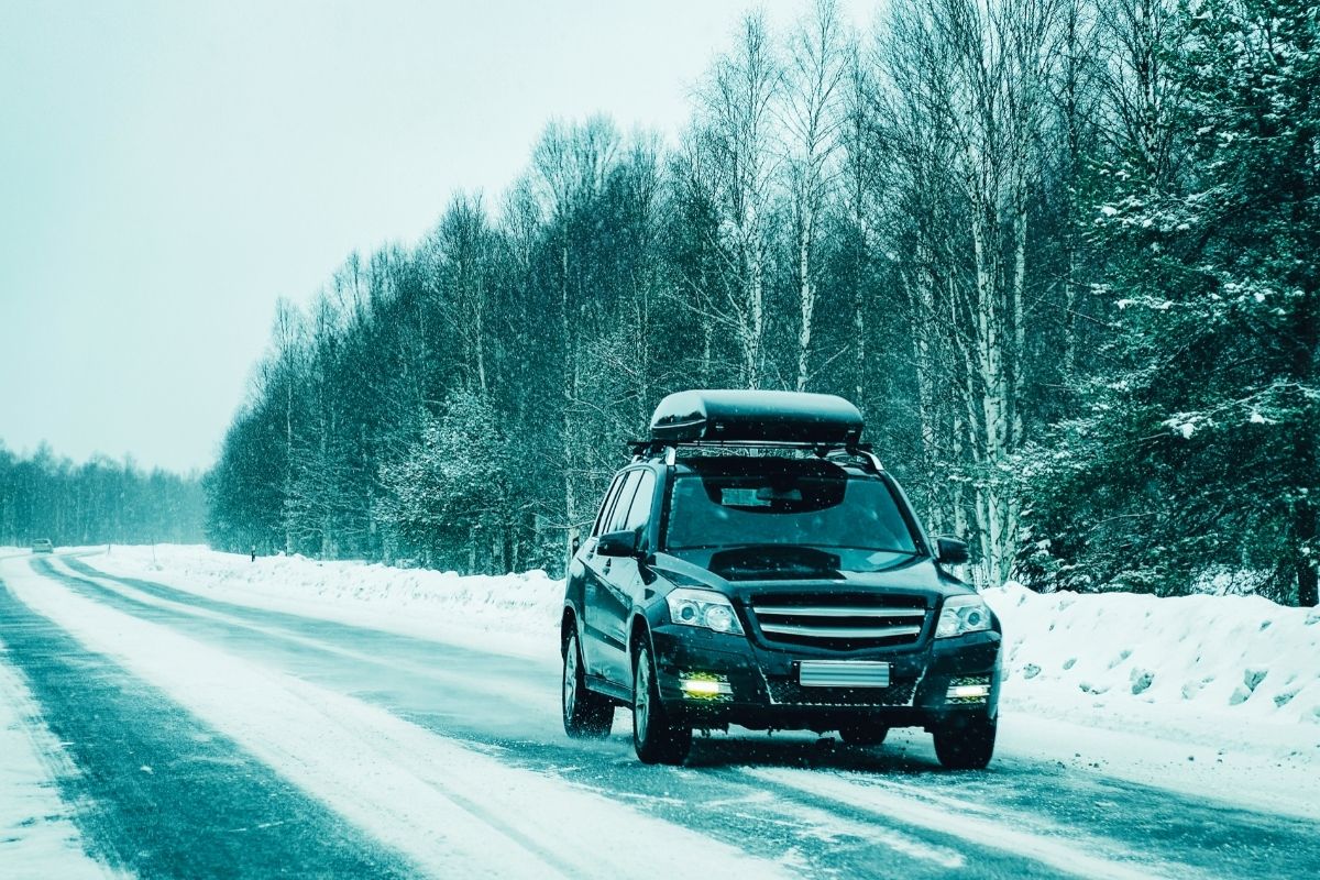 How Do You Install A Thule Roof Box