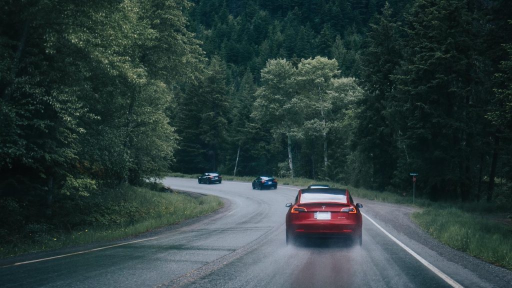 roof boxes for electric vehicles